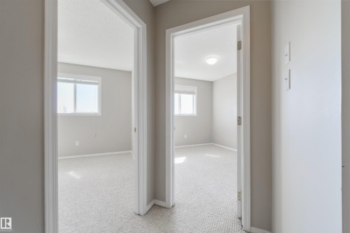 2923 30 Street, Edmonton, AB - Indoor Photo Showing Other Room
