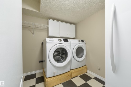 2923 30 Street, Edmonton, AB - Indoor Photo Showing Laundry Room