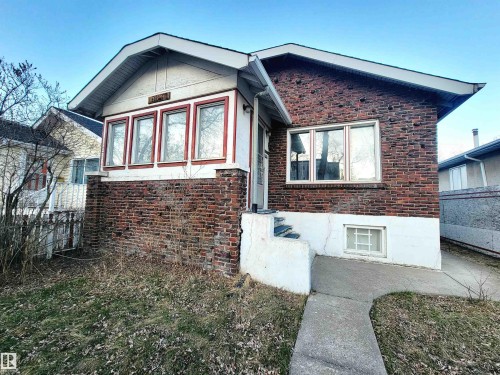 11405 97 Street, Edmonton, AB - Outdoor
