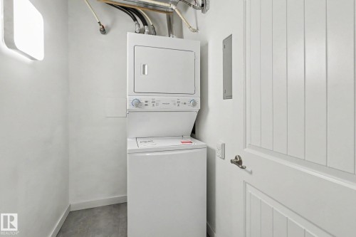 228 8528 82 Avenue, Edmonton, AB - Indoor Photo Showing Laundry Room