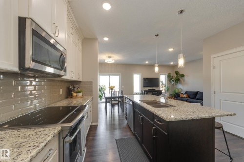 12228 176 Avenue, Edmonton, AB - Indoor Photo Showing Kitchen With Double Sink With Upgraded Kitchen
