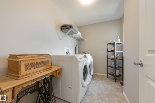 12228 176 Avenue, Edmonton, AB - Indoor Photo Showing Laundry Room