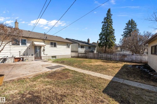 9747 66 Avenue, Edmonton, AB - Outdoor