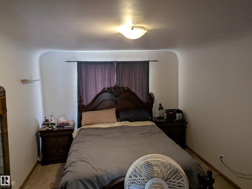 10838 64 Avenue, Edmonton, AB - Indoor Photo Showing Bedroom
