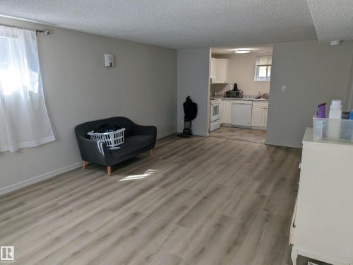 10838 64 Avenue, Edmonton, AB - Indoor
