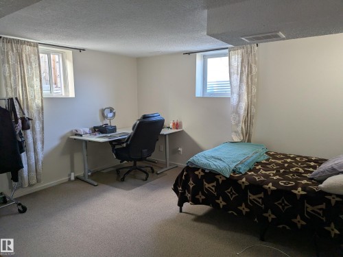 10838 64 Avenue, Edmonton, AB - Indoor Photo Showing Bedroom