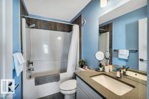 105 1304 Rutherford Rd Road, Edmonton, AB - Indoor Photo Showing Bathroom
