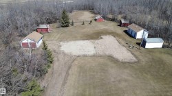 25210 TWP ROAD 562 Rural Sturgeon County, AB T8R 2P4