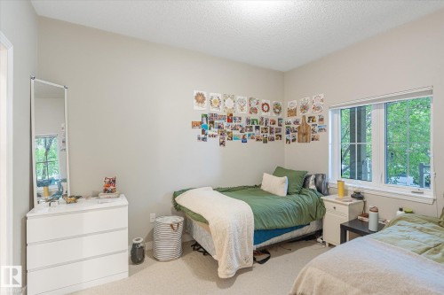 105 10333 112 Street, Edmonton, AB - Indoor Photo Showing Bedroom