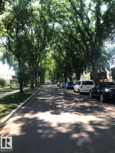 12130 60 Street, Edmonton, AB - Outdoor