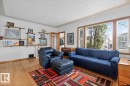 12130 60 Street, Edmonton, AB  - Indoor Photo Showing Living Room 