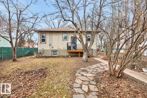 12130 60 Street, Edmonton, AB - Outdoor