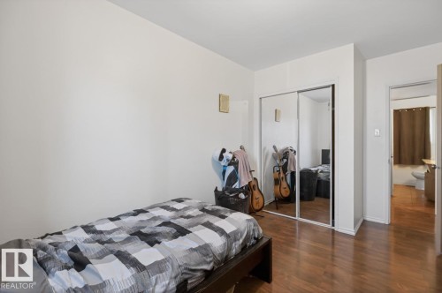 4641 116 Avenue, Edmonton, AB - Indoor Photo Showing Bedroom