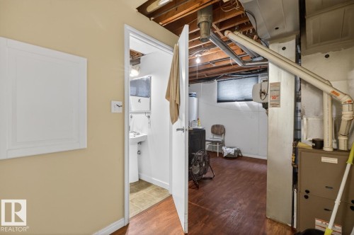 4641 116 Avenue, Edmonton, AB - Indoor Photo Showing Other Room