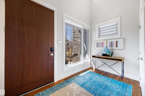 2464 Cameron Ravine Drive, Edmonton, AB - Indoor Photo Showing Other Room