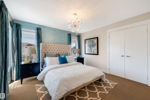 2464 Cameron Ravine Drive, Edmonton, AB - Indoor Photo Showing Bedroom