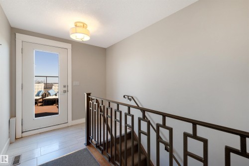2464 Cameron Ravine Drive, Edmonton, AB - Indoor Photo Showing Other Room
