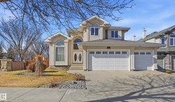 1198 HOLLANDS Way  Edmonton, AB T6R 3S9