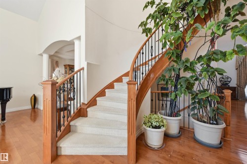 1198 Hollands Way, Edmonton, AB - Indoor Photo Showing Other Room