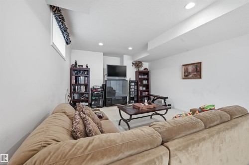 1198 Hollands Way, Edmonton, AB - Indoor Photo Showing Living Room