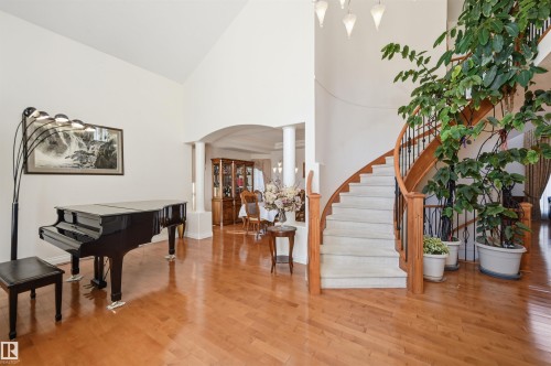 1198 Hollands Way, Edmonton, AB - Indoor Photo Showing Other Room