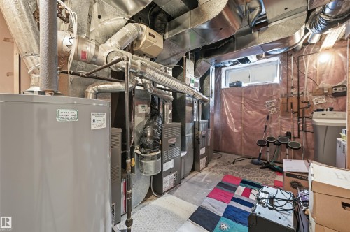 1198 Hollands Way, Edmonton, AB - Indoor Photo Showing Basement