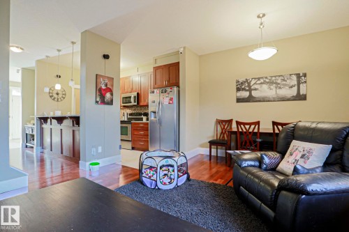 12849 133 Street Nw, Edmonton, AB - Indoor Photo Showing Living Room
