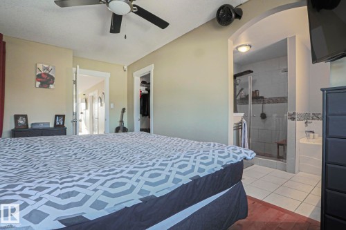 12849 133 Street Nw, Edmonton, AB - Indoor Photo Showing Bedroom