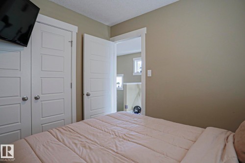 12849 133 Street Nw, Edmonton, AB - Indoor Photo Showing Bedroom