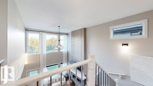 5892 Raven Crescent, Edmonton, AB - Indoor Photo Showing Other Room