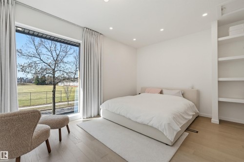 8518 79 Avenue, Edmonton, AB - Indoor Photo Showing Bedroom
