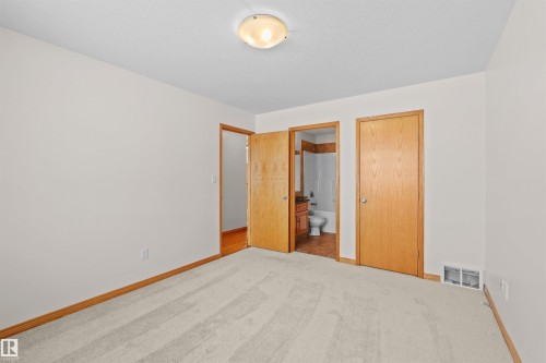 15907 91 Street, Edmonton, AB - Indoor Photo Showing Other Room