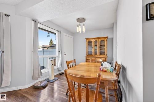 3584 42 Street, Edmonton, AB - Indoor Photo Showing Dining Room