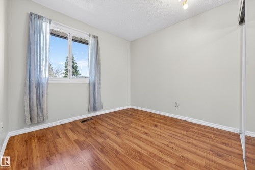 3584 42 Street, Edmonton, AB - Indoor Photo Showing Other Room