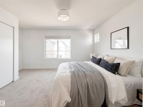 21 100 Jensen Lakes Boulevard, St. Albert, AB - Indoor Photo Showing Bedroom