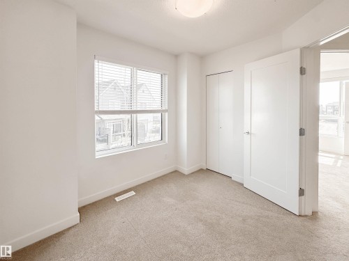 21 100 Jensen Lakes Boulevard, St. Albert, AB - Indoor Photo Showing Other Room