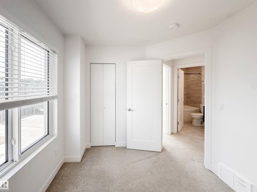21 100 Jensen Lakes Boulevard, St. Albert, AB - Indoor Photo Showing Other Room