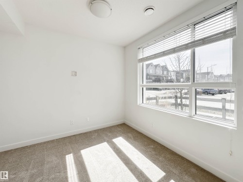 21 100 Jensen Lakes Boulevard, St. Albert, AB - Indoor Photo Showing Other Room