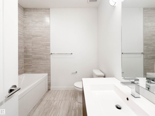 21 100 Jensen Lakes Boulevard, St. Albert, AB - Indoor Photo Showing Bathroom