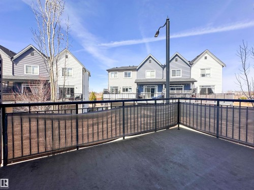 21 100 Jensen Lakes Boulevard, St. Albert, AB - Outdoor