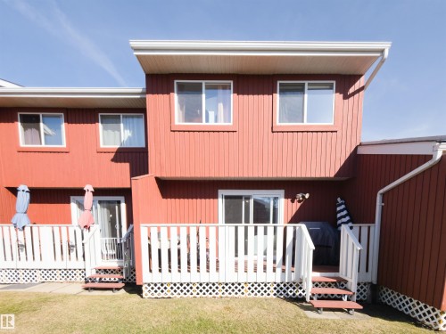 10618 Beaumaris Road, Edmonton, AB - Outdoor With Deck Patio Veranda