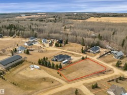 28 Village Creek ES Rural Wetaskiwin County, AB T0C 2V0