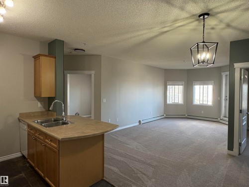 224 16807 100 Avenue, Edmonton, AB - Indoor