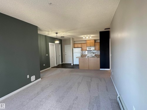 224 16807 100 Avenue, Edmonton, AB - Indoor Photo Showing Other Room