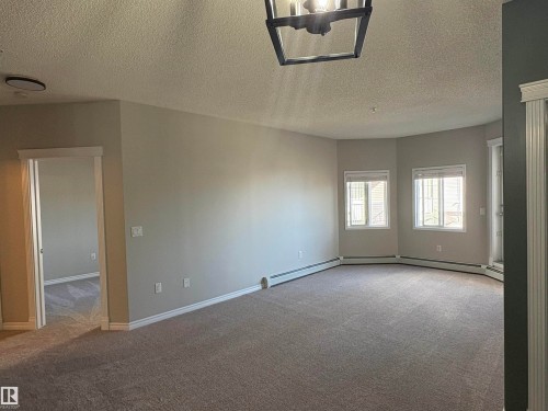 224 16807 100 Avenue, Edmonton, AB - Indoor Photo Showing Other Room