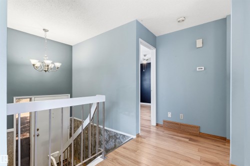 106 Westglen Crescent, Spruce Grove, AB - Indoor Photo Showing Other Room