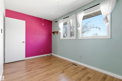 106 Westglen Crescent, Spruce Grove, AB - Indoor Photo Showing Other Room