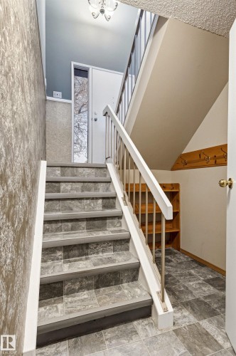 106 Westglen Crescent, Spruce Grove, AB - Indoor Photo Showing Other Room