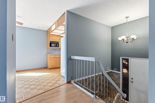 106 Westglen Crescent, Spruce Grove, AB - Indoor Photo Showing Other Room