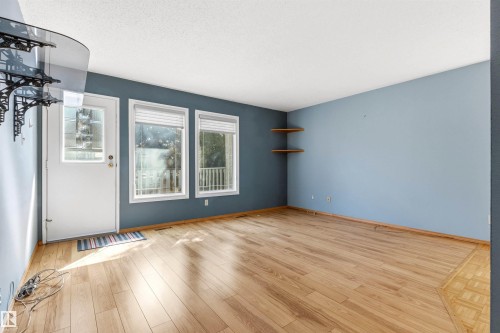 106 Westglen Crescent, Spruce Grove, AB - Indoor Photo Showing Other Room